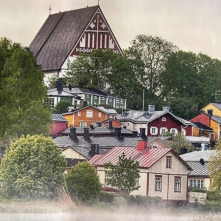 Porvoon Helmi Viehaettaevae Asunto Joen Rannassa Exterior foto